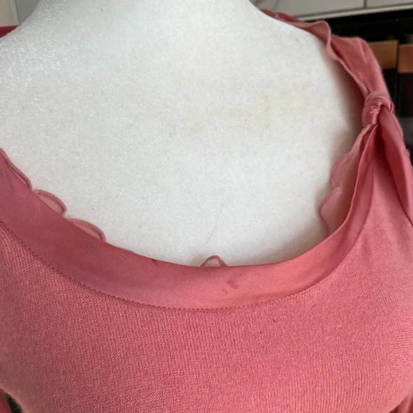 Banana Republic lightweight coral sweater with stain ribbon - Picture 12 of 13
